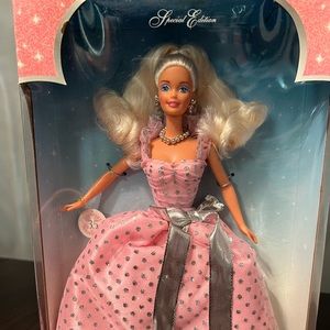 Walmart 35th Anniversary Barbie (1997)